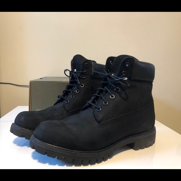 Timberlands - Picture 1 of 4